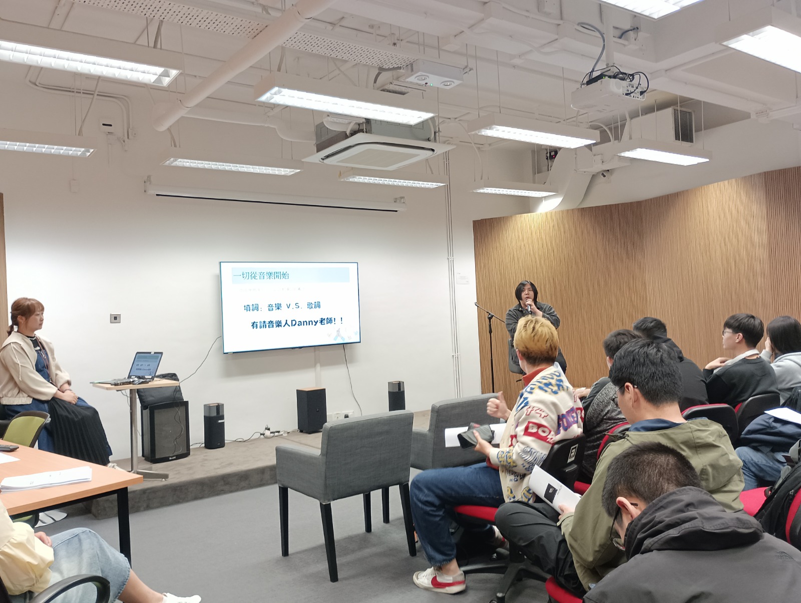 應用教育文憑 DAE - 「從香港粵語歌曲中了解香港粵語文化與填詞基礎」講座