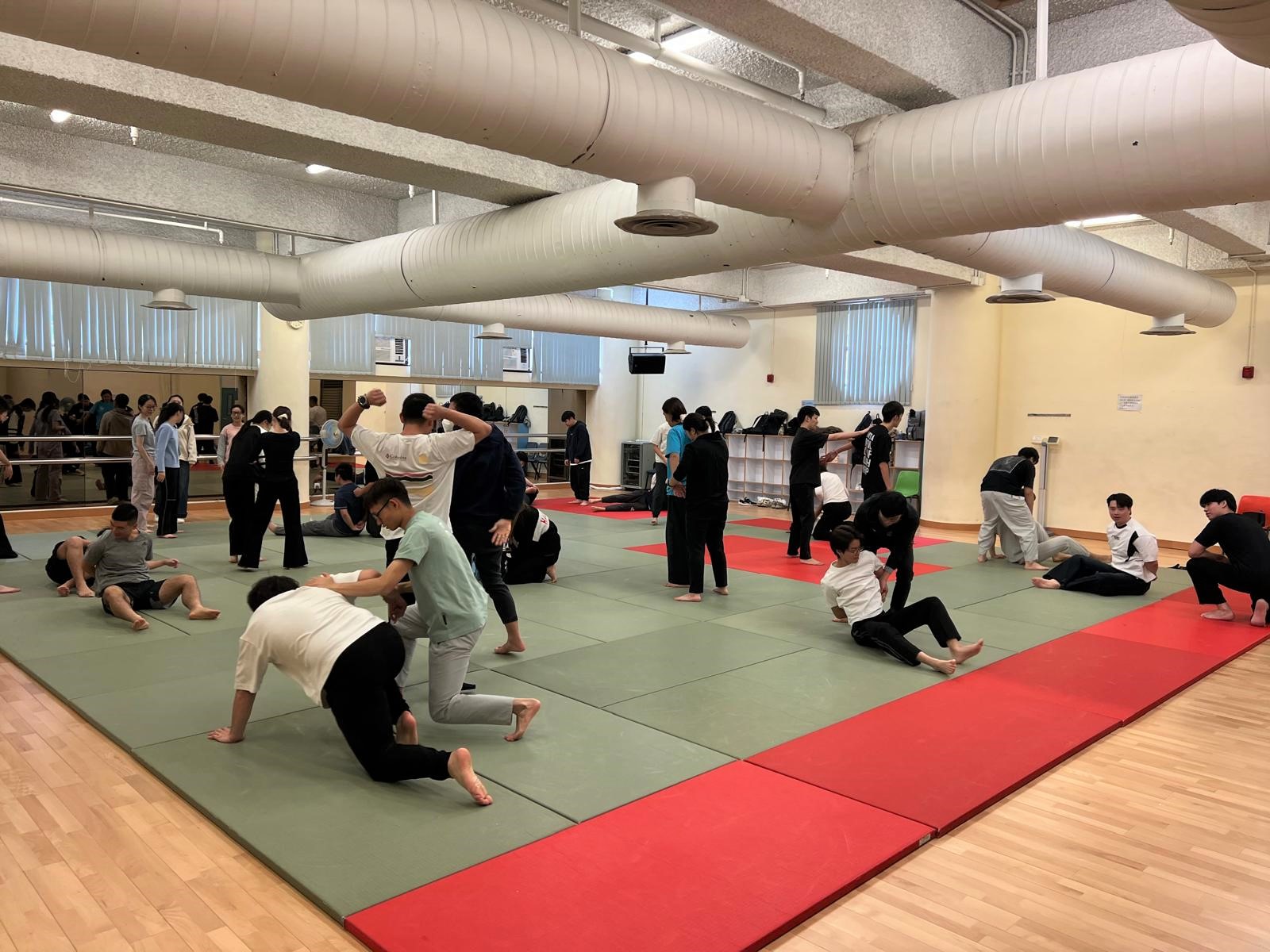 港專應用教育文憑 DAE - 港專自衛術訓練班 港專自衛術訓練班