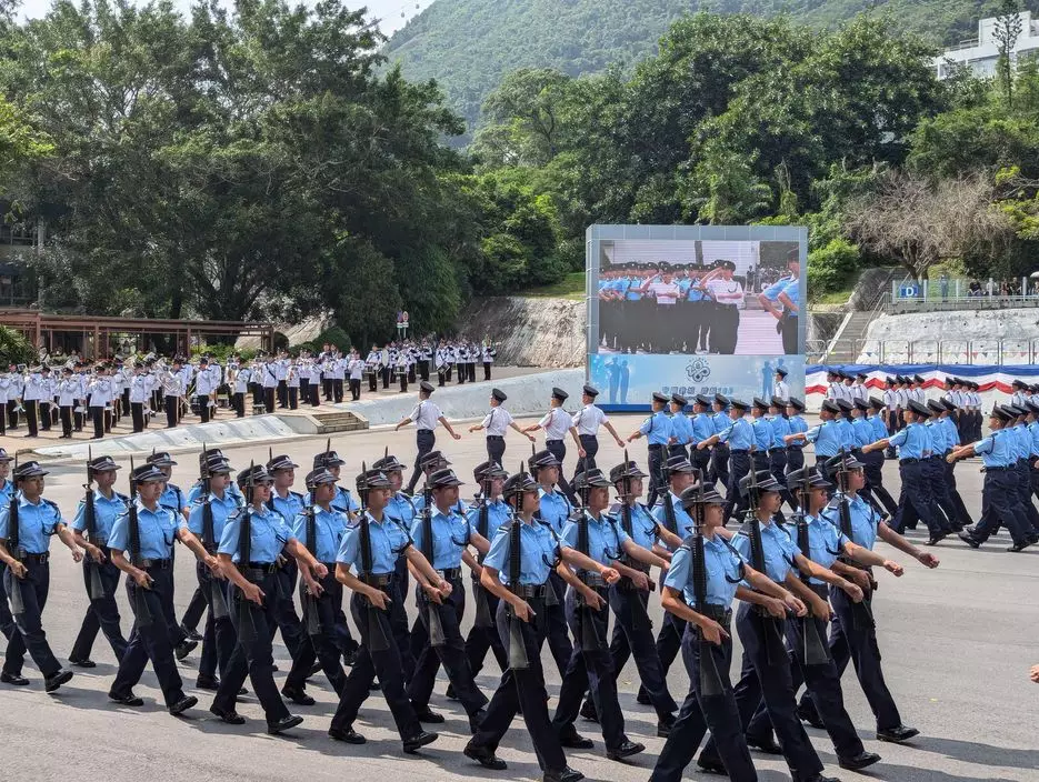 港專全新「學警預備訓練」課程助警隊培育生力軍 畢業生獲頒「銀雞頭」