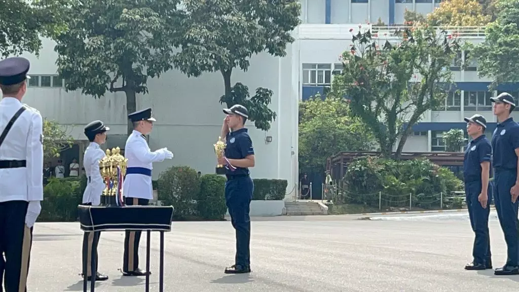 首屆「學警預備訓練課程」結業會操 周一鳴勉勵學員: 朝忠誠勇毅警察標竿奮進 首屆「學警預備訓練課程」結業會操 周一鳴勉勵學員: 朝忠誠勇毅警察標竿奮進