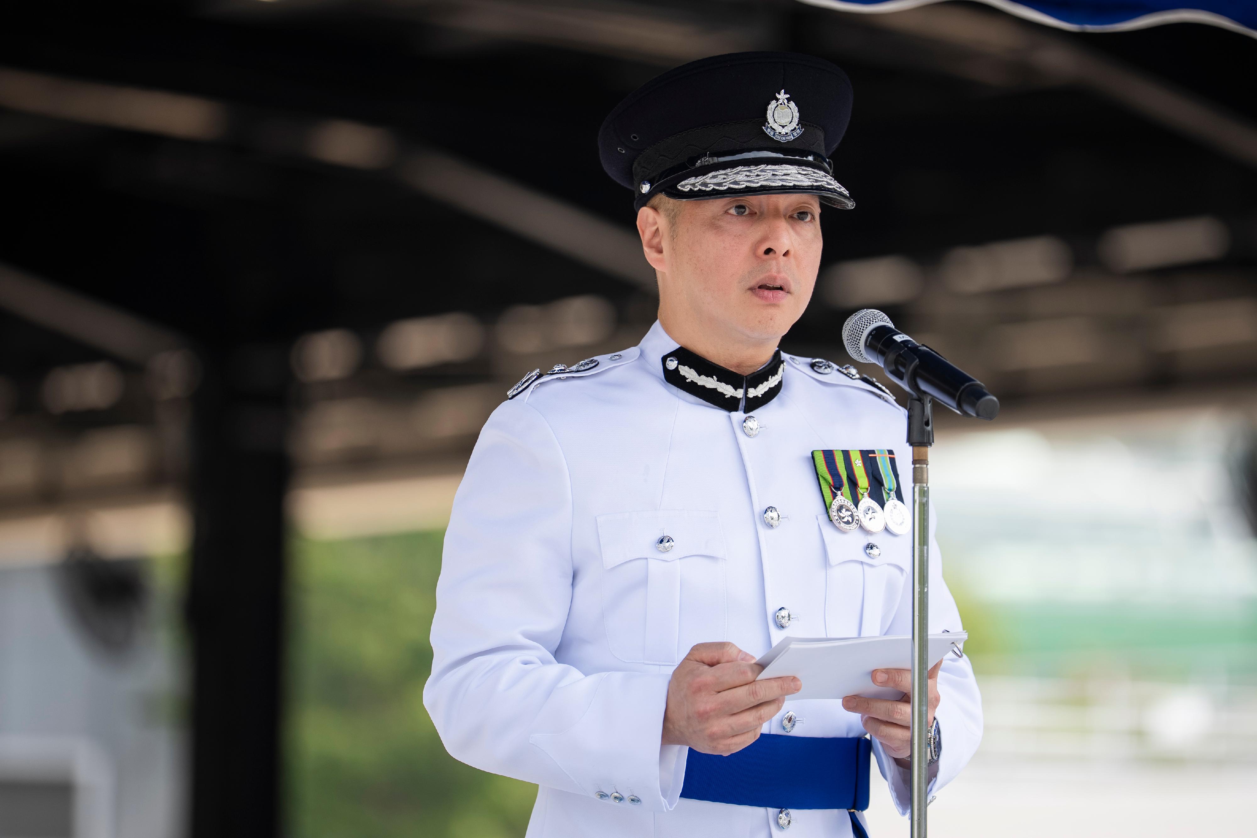 警務處處長檢閱警察學院學警預備訓練結業會操 警務處處長檢閱警察學院學警預備訓練結業會操
