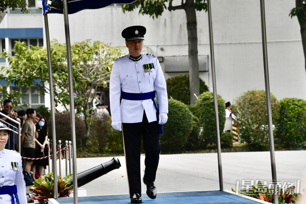 警察學院結業會操 警務處處長周一鳴檢閱首屆「學警預備訓練課程」學員 警察學院結業會操 警務處處長周一鳴檢閱首屆「學警預備訓練課程」學員