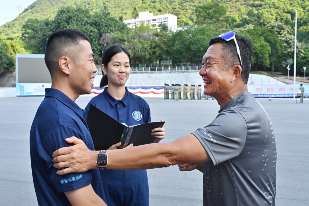警推學警預備訓練課程吸新血 處長周一鳴齊登山見證學員「地獄周」訓練 警推學警預備訓練課程吸新血 處長周一鳴齊登山見證學員「地獄周」訓練